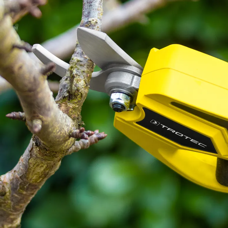 Tijera podadora inalámbrica PGSS 15-20V | Trotec